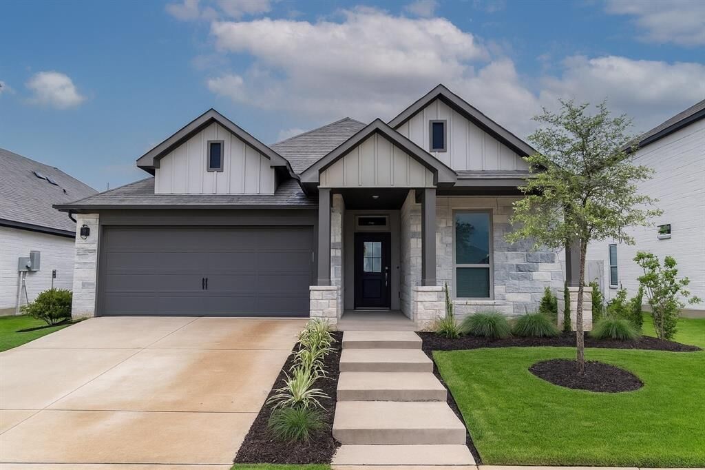 Property Photo:  2601 Moser Lane  TX 75189 