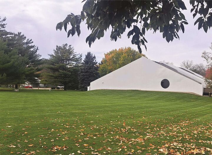 Property Photo:  4555 Hamilton Blvd  IA 51104 