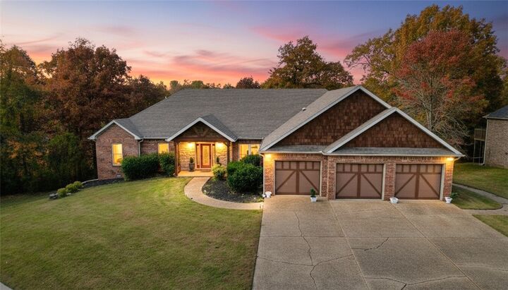 13780 Crazy Horse Drive  Rogers AR 72758 photo