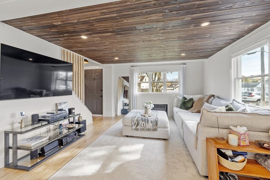 Property Photo:  2 Summit Ter  MA 01960 