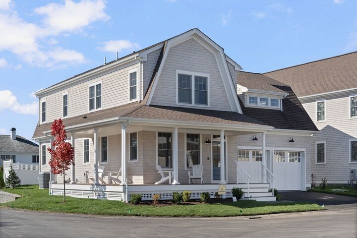 Property Photo:  4 Lookout Lane  RI 02871 