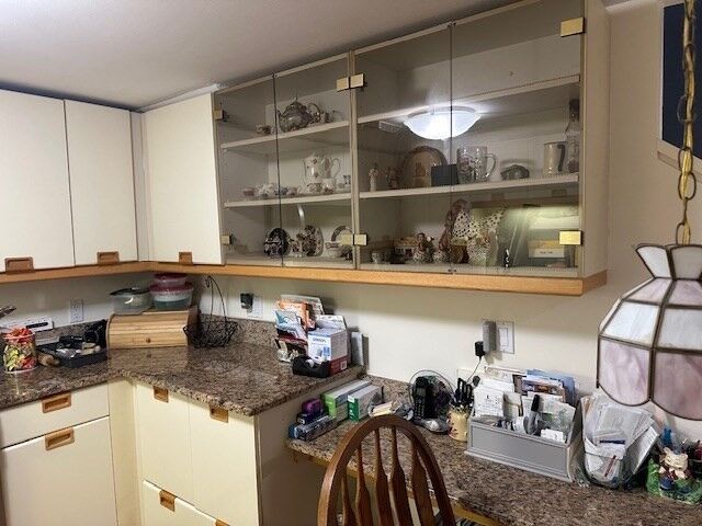 Property Photo:  166 Place Ln 166  MA 01801 