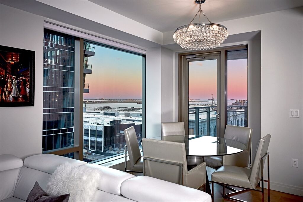 Property Photo:  133 Seaport Blvd 1118  MA 02210 