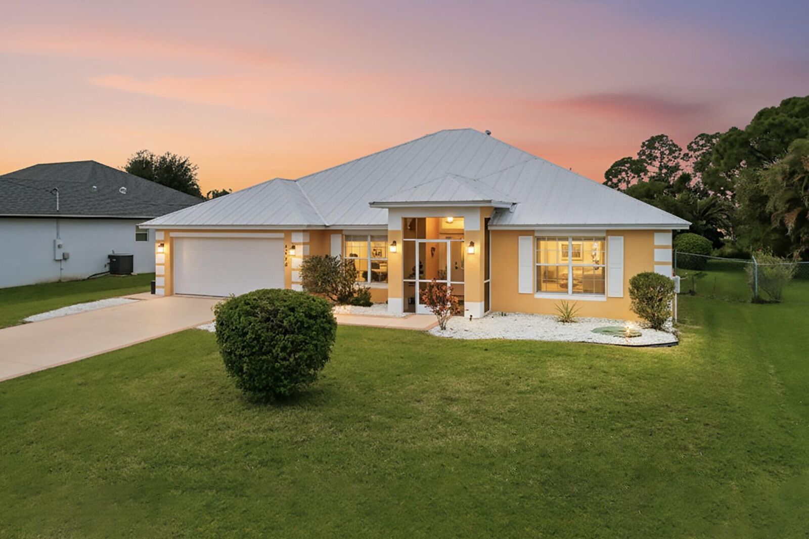 Property Photo:  6446 NW Hacienda Court  FL 34986 