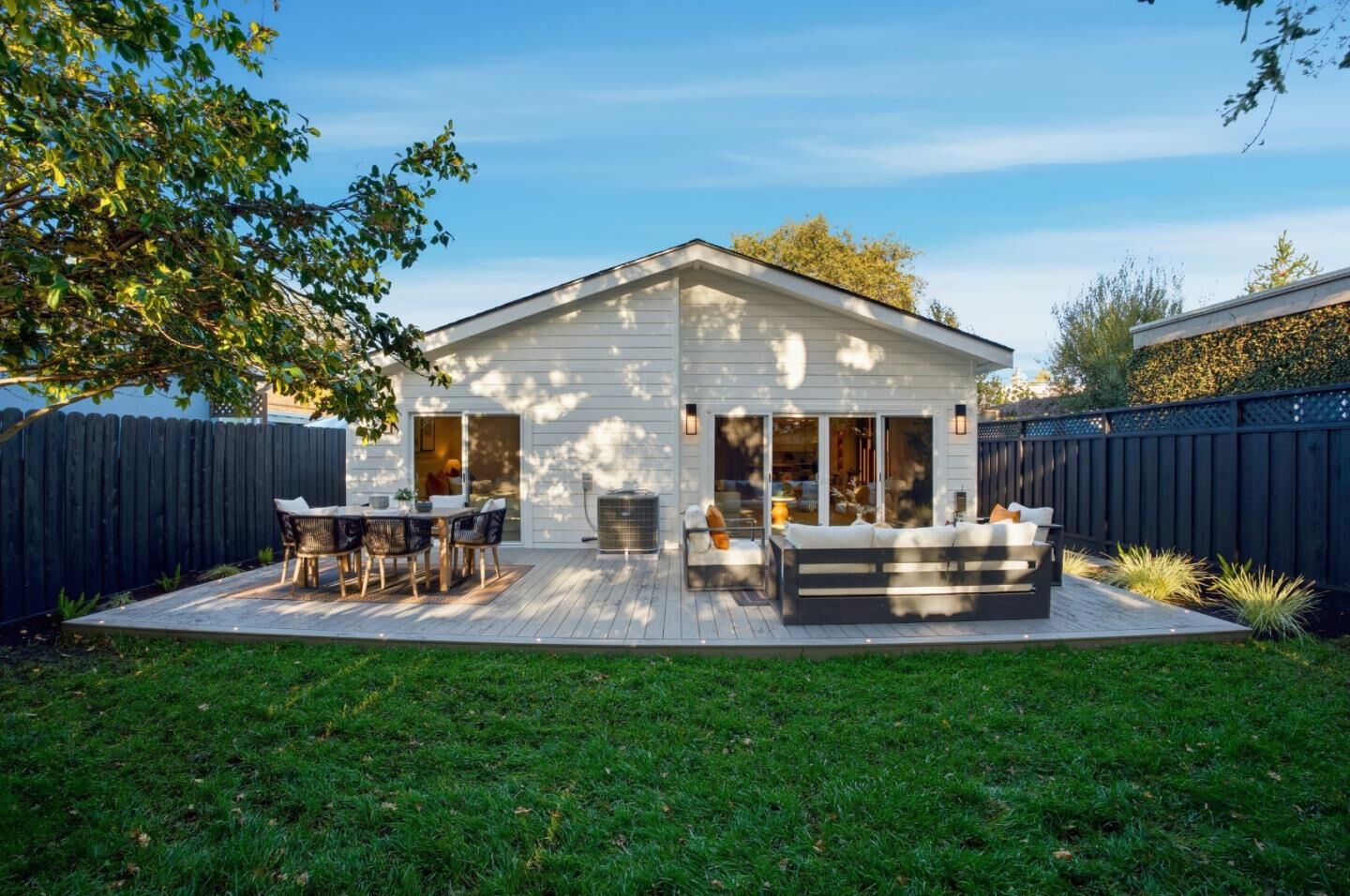 Property Photo: 1316 Elm Street CA 94070