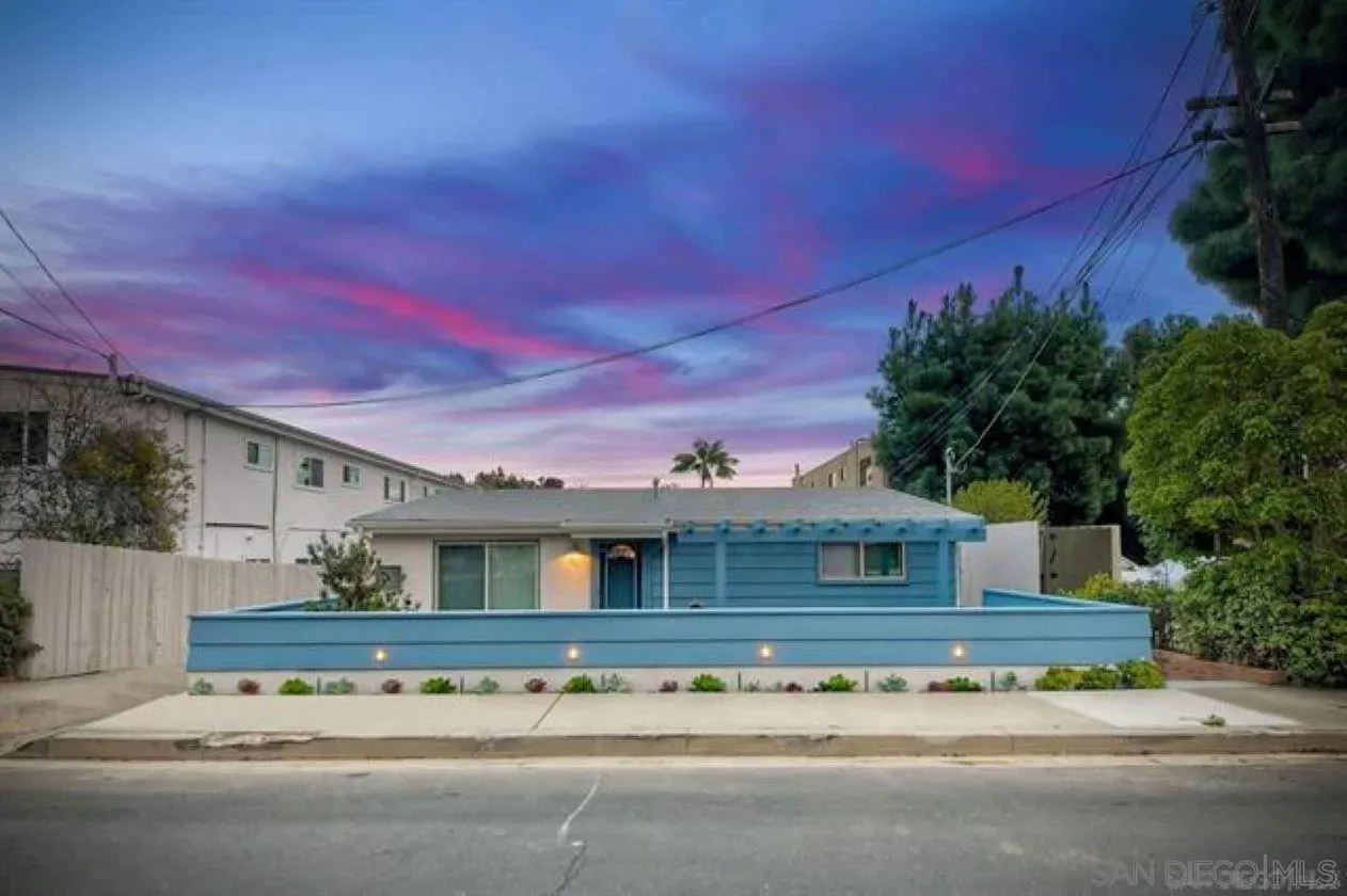 Property Photo:  311 San Elijo  CA 92106 