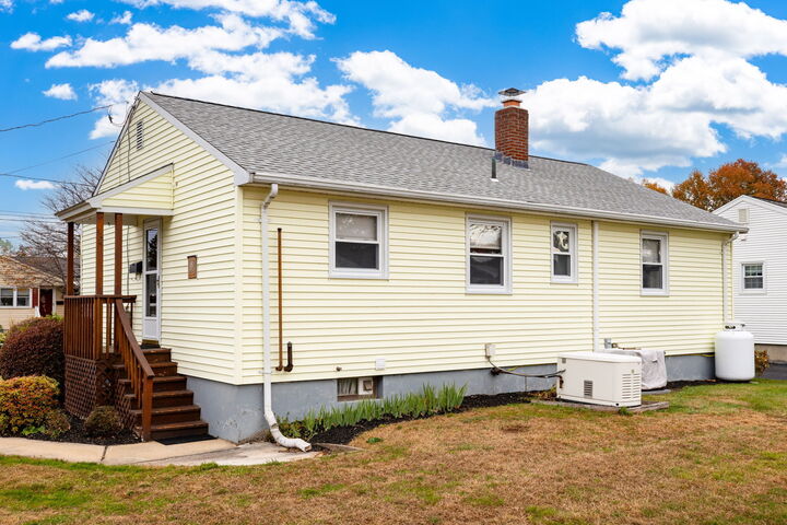 Property Photo: 13 Standard Street CT 06111