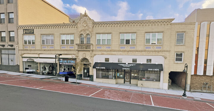 17 Elizabeth Street E-4  Derby CT 06418 photo