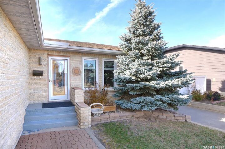 Photo de la propriété: 1639 Bingham Road SK S6H 7R8