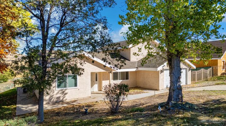 Property Photo:  21860 Westwood Boulevard  CA 93561 