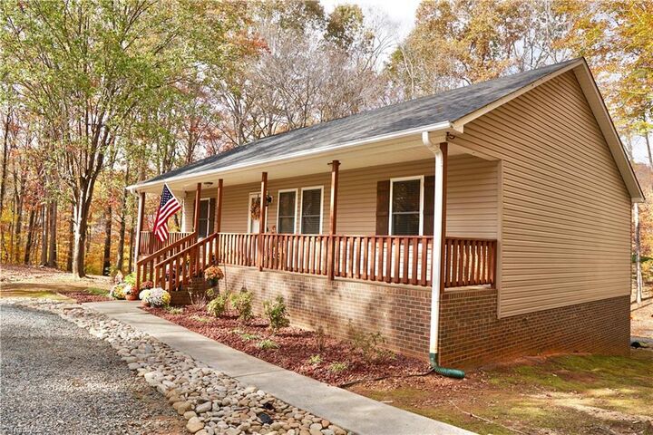 Property Photo:  5126 Sylvan Trail  NC 27370 