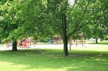 Property Photo:  79 Estelle Avenue  ON M2N 5H3 