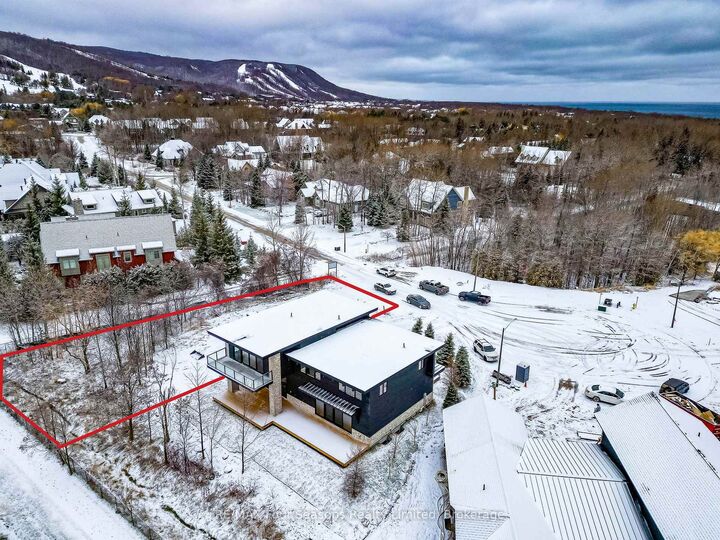 Property Photo:  Lot 1 Salzburg Place  ON L9V 0S8 