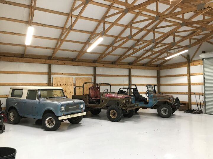 Property Photo:  841 Rolling Hills Drive  TX 78676 