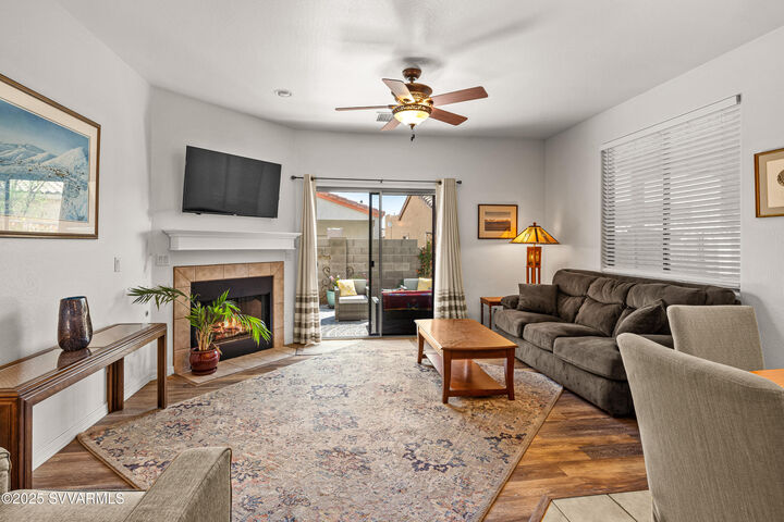 Property Photo: 1039 S 16th Place AZ 86326