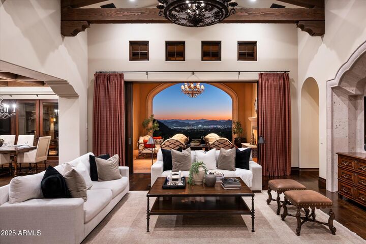 Property Photo:  10999 E Whistling Wind Way  AZ 85255 