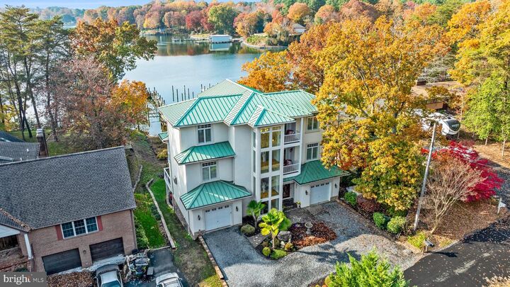 Property Photo:  206 Harbor Drive  MD 20657 