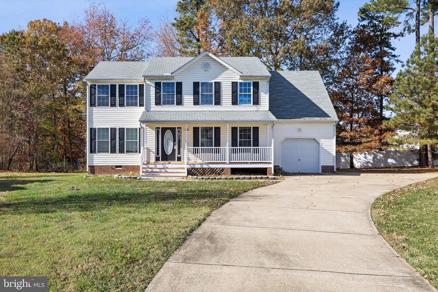 Property Photo: 1706 Hounds Way VA 23231