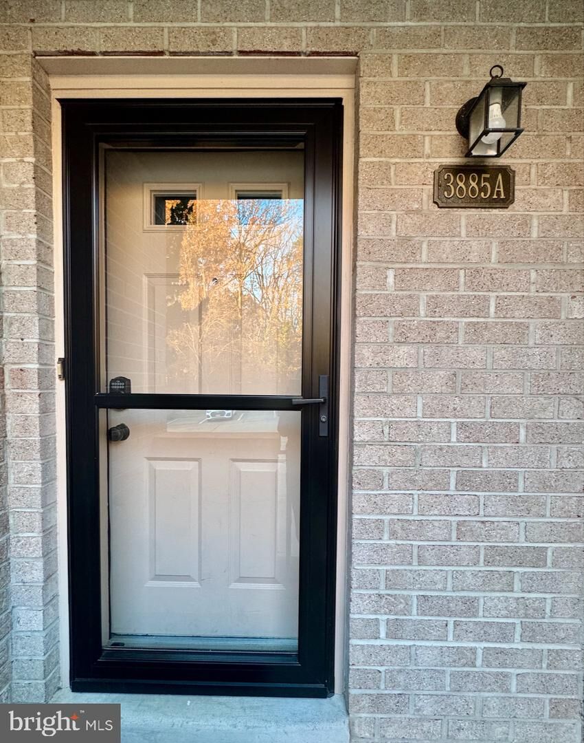 Property Photo:  3885 Steppes Court 3885A  VA 22041 