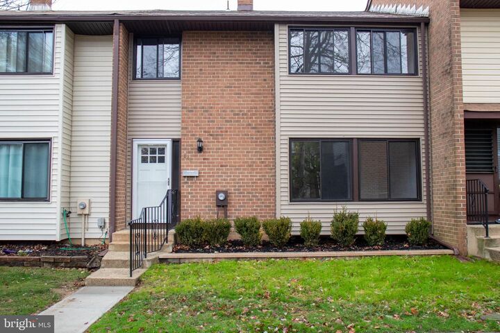 842 Jamestown Road  East Windsor NJ 08520 photo