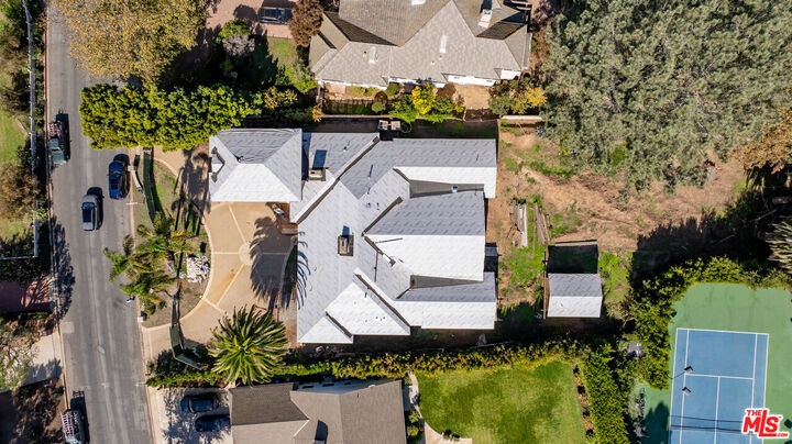 1316 Capri Dr  Pacific Palisades CA 90272 photo