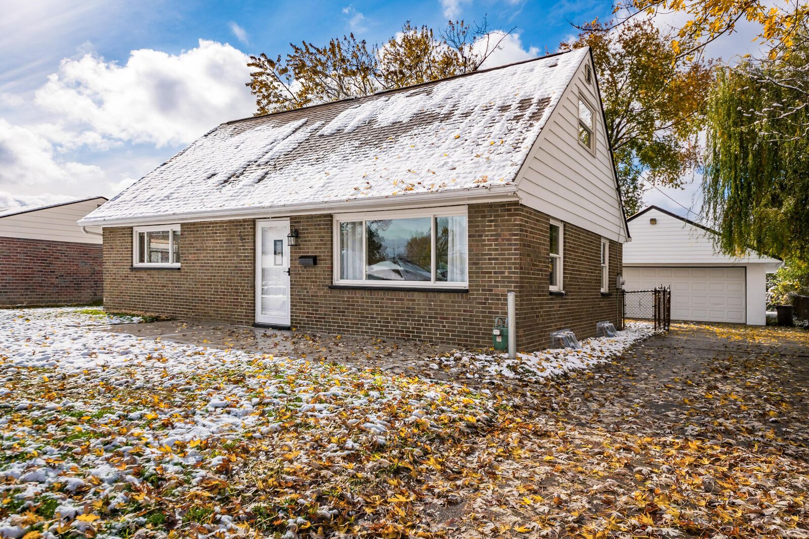 Property Photo:  781 Stephen W Drive  OH 43204 