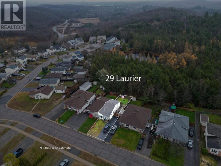 Property Photo: 29 Laurier Rd ON P5A 2T9