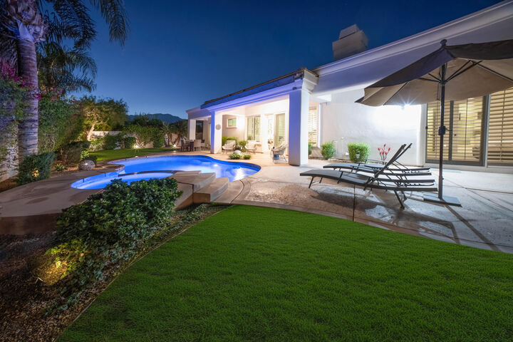 Property Photo: 77 Calle Manzanita CA 92270