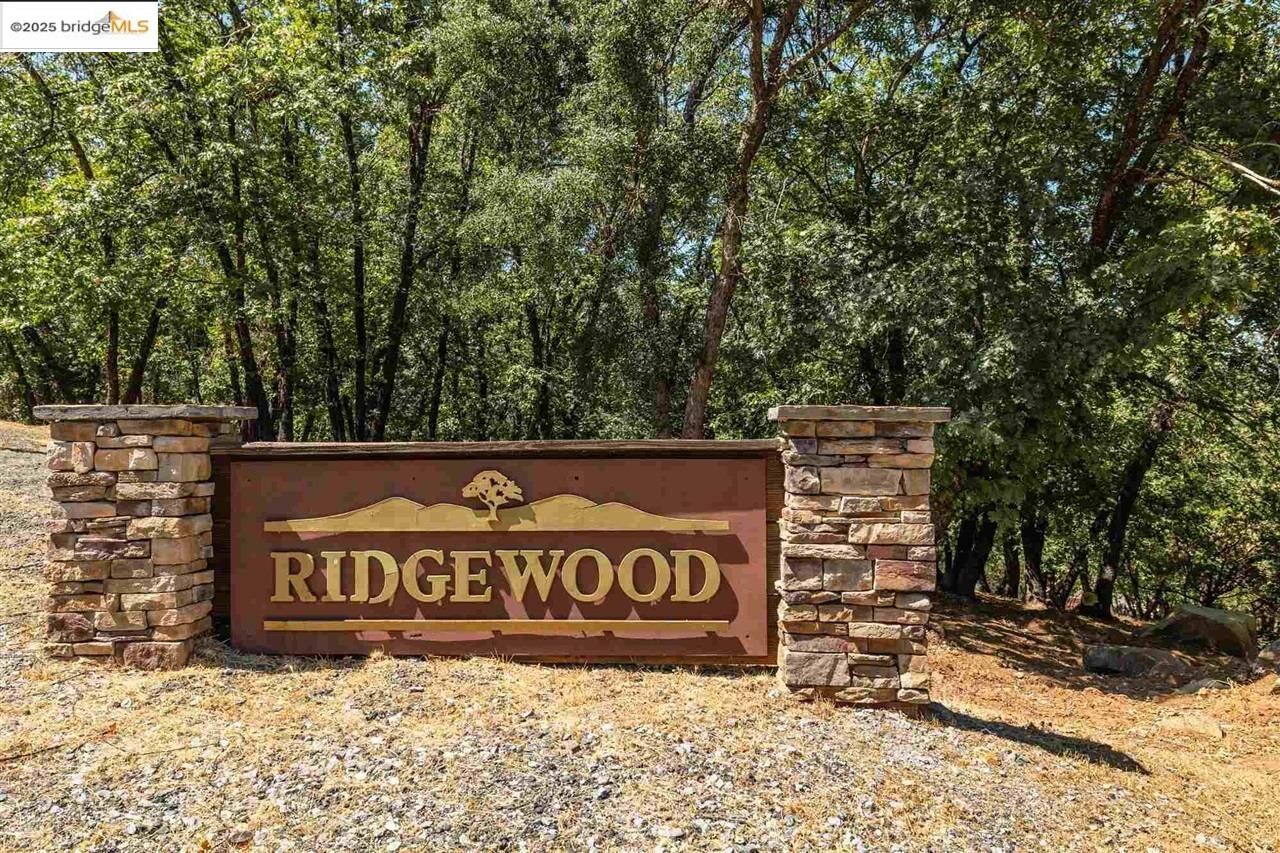 Property Photo:  15899 Parkridge Ave  CA 95370 