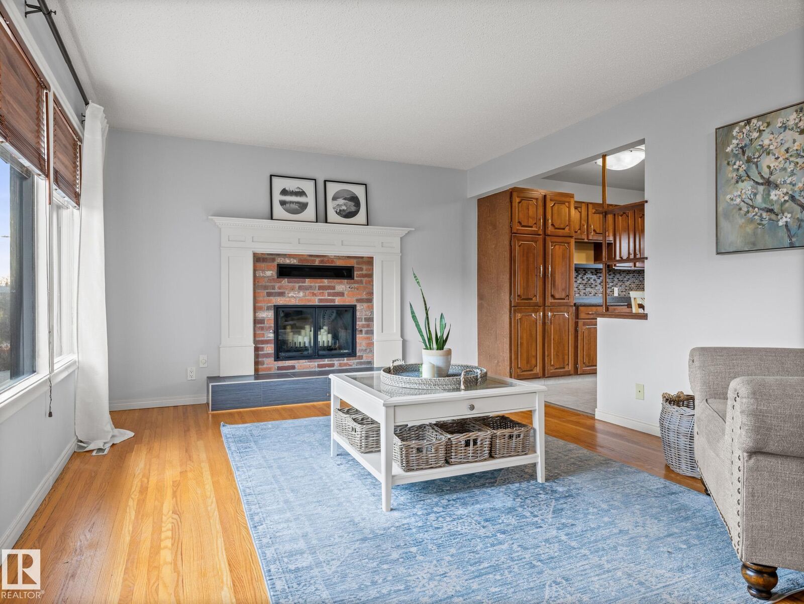 Property Photo:  10956 164 Street NW  AB T5P 3S3 