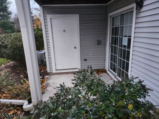 Property Photo: 5 Homestead Ln 5 NJ 07035