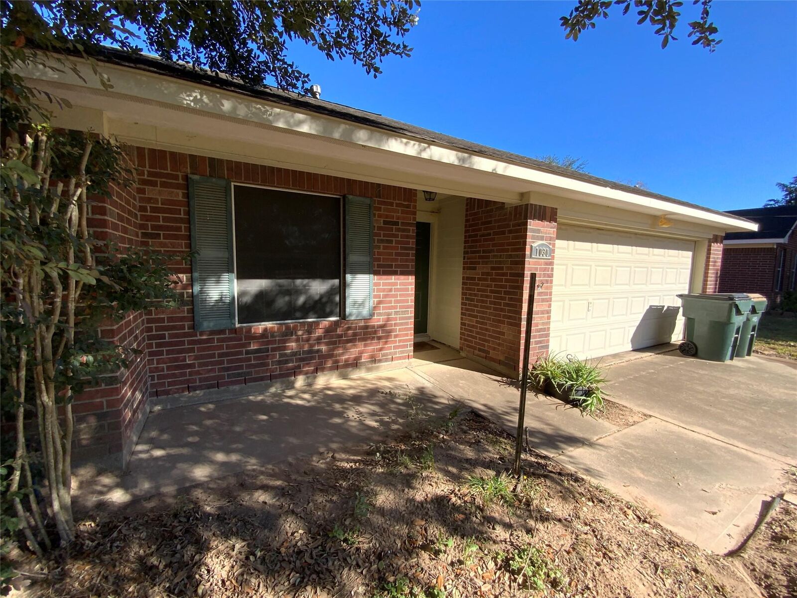 Property Photo: 1030 Silliman Street TX 77474