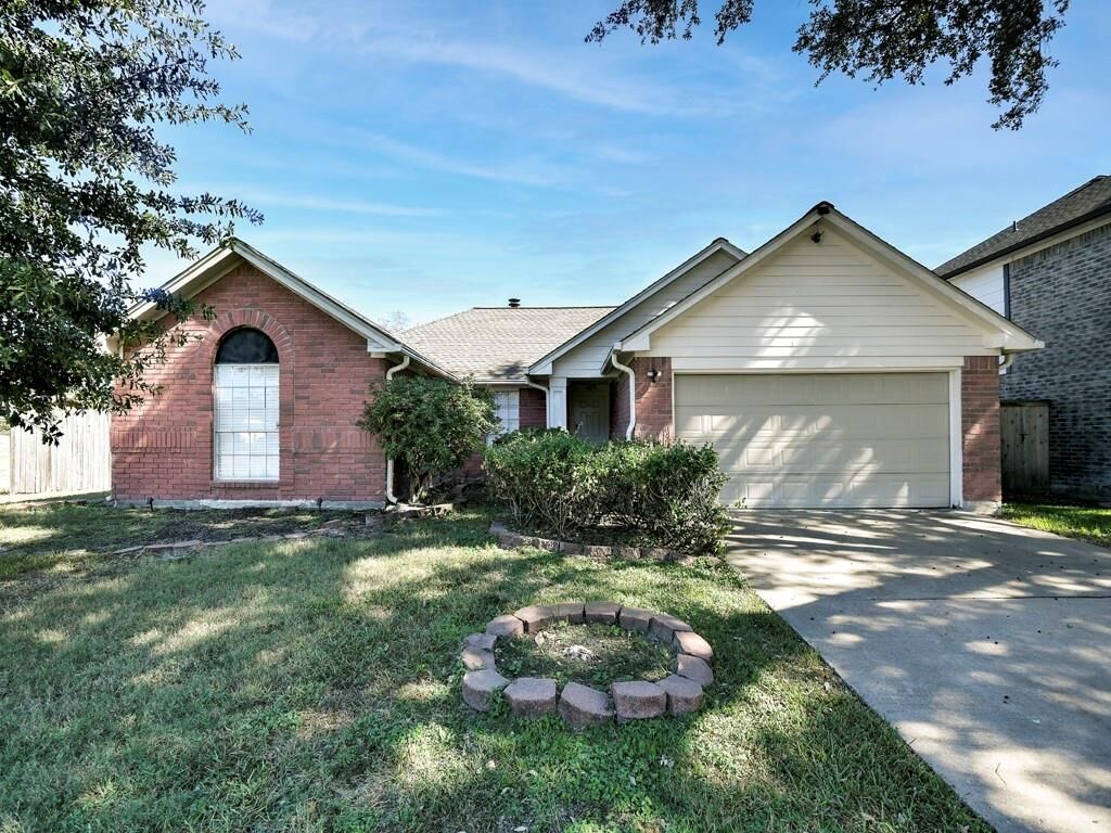 Property Photo:  16034 Northmark Drive  TX 77073 
