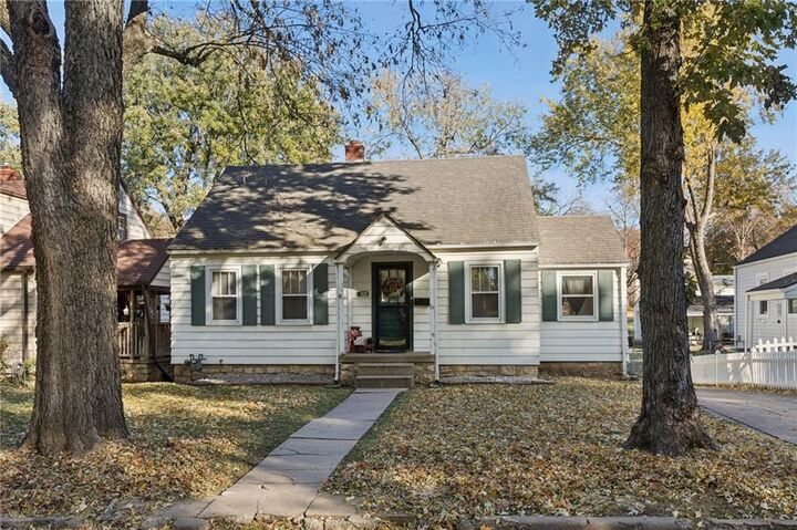 1429 9th Avenue  Leavenworth KS 66048 photo