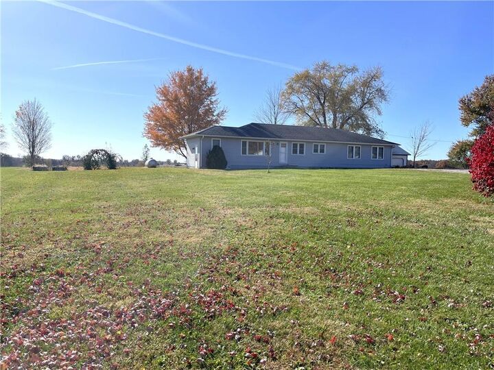 Property Photo:  209 W Sunset Drive  MO 64643 