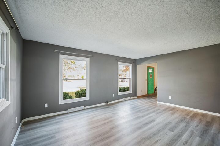 Property Photo:  4510 66th Street  IA 50322 