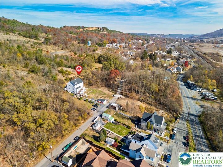 Property Photo:  1104 Princeton Avenue  PA 18071 