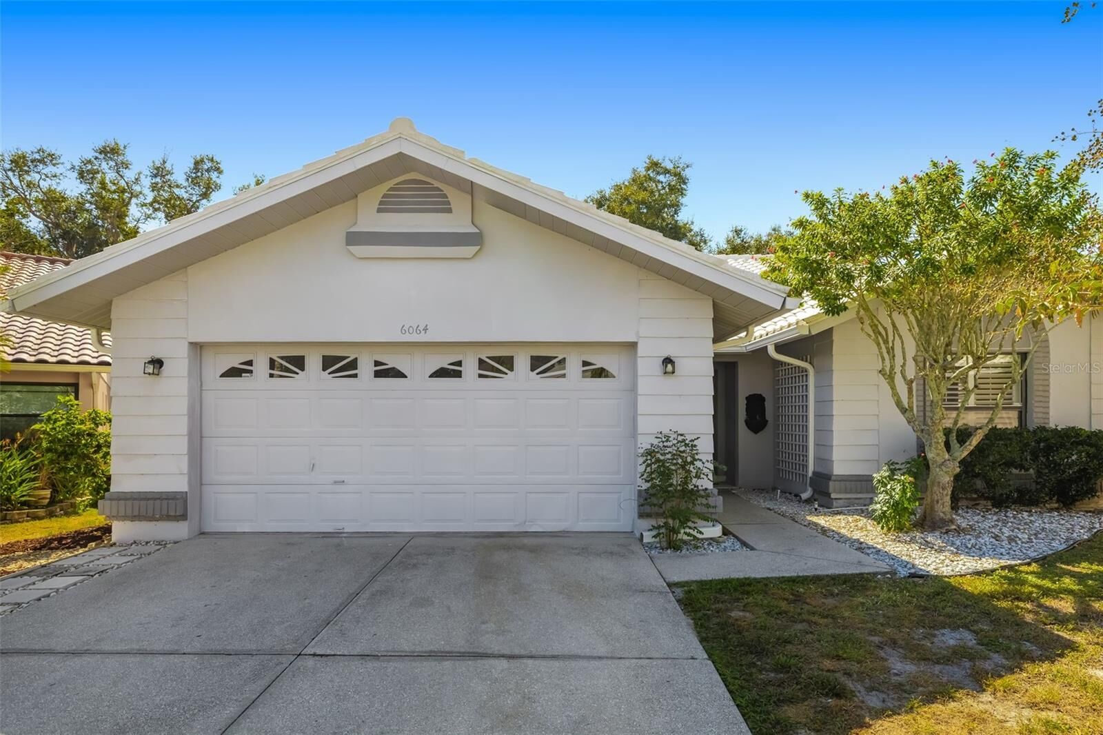 Property Photo:  6064 Marella Drive  FL 34243 