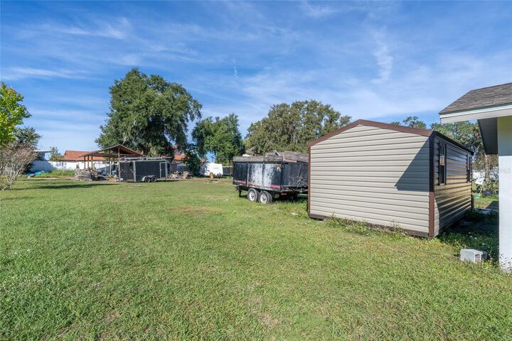 Property Photo: 203 Bentbough Drive FL 34748