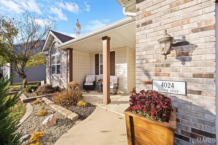 Property Photo: 4024 Sequoia Drive IL 62025