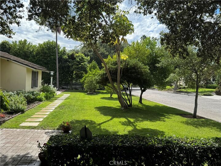 Property Photo:  520 Winthrop  CA 91108 