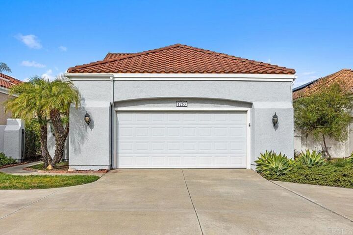 1263 Via Navajo  San Marcos CA 92078 photo