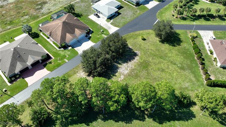 Property Photo:  20083/085 Petrucka Circle N  FL 33936 