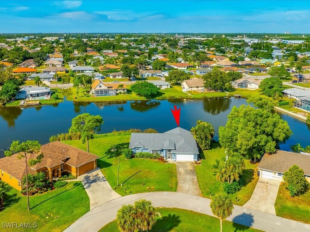 Property Photo: 17256 Plantation Drive FL 33967