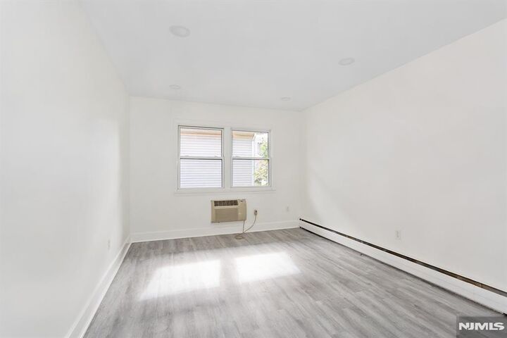 Property Photo:  86 Chestnut Street  NJ 07070 