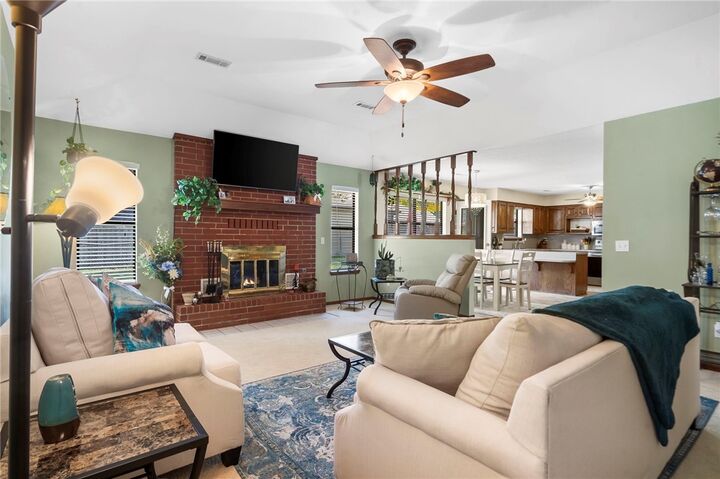 Property Photo:  2105 McGuire Street  AR 72762 