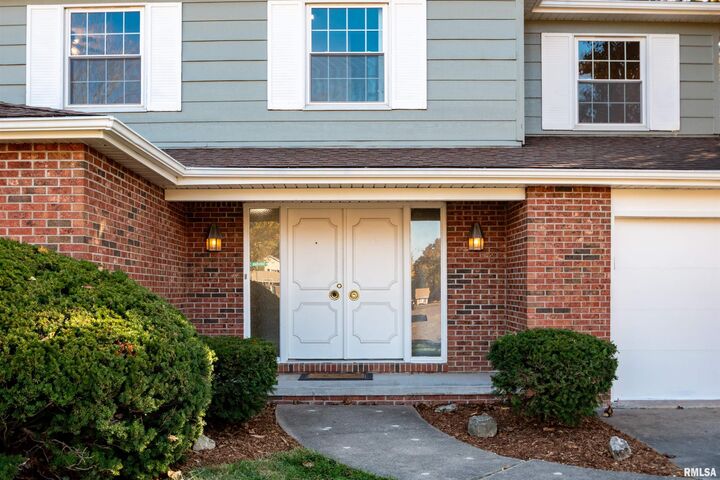 Property Photo: 6520 N Talisman Terrace IL 61615