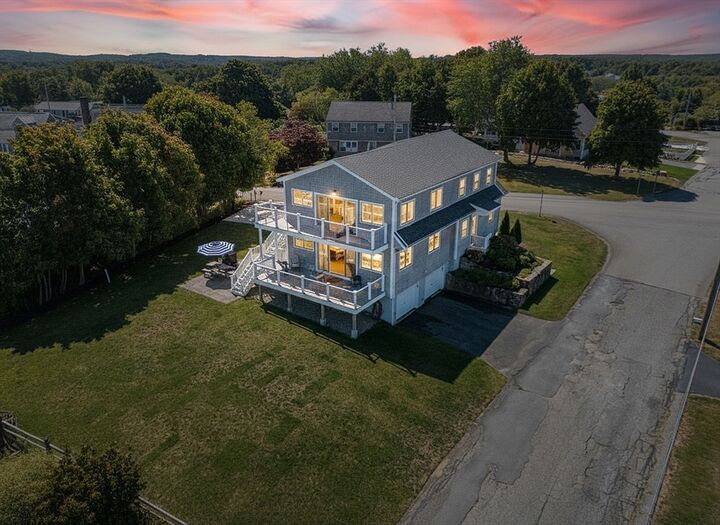 69 Knott Ave  Sandwich MA 02563 photo