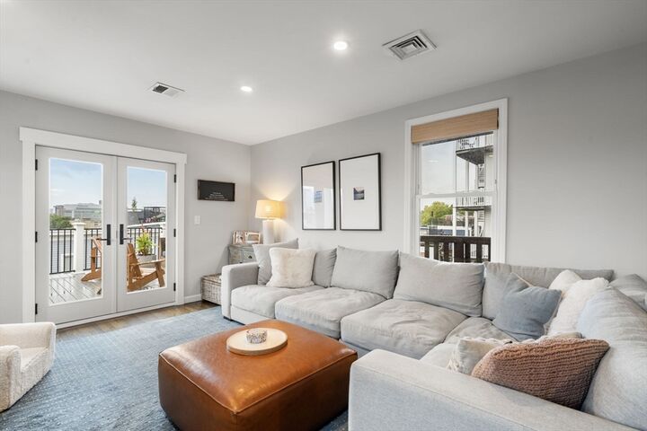 Property Photo: 270 Bunker Hill St 4 MA 02129