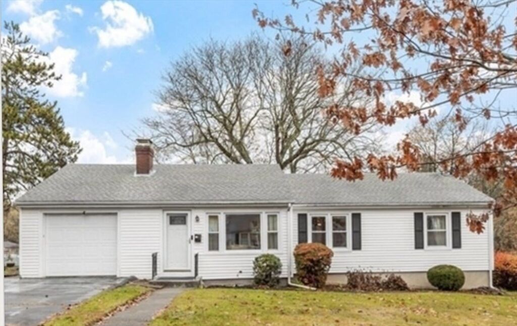 Property Photo:  14 Mary Ann Drive  MA 01606 